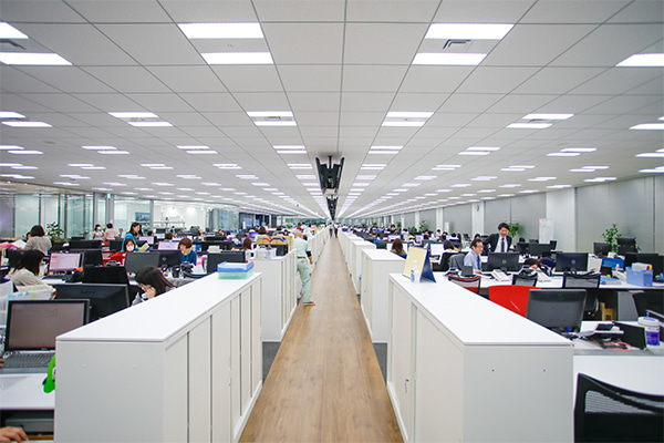 東京本社 執務エリア
